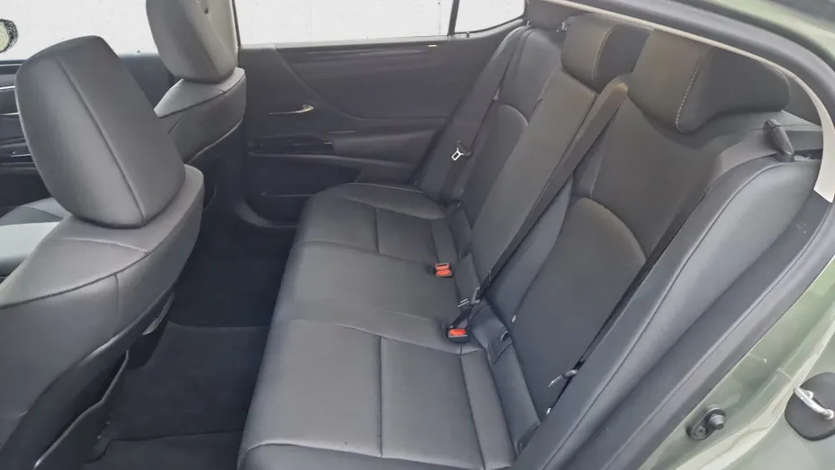 LEXUS ES ES 300h Business Edition