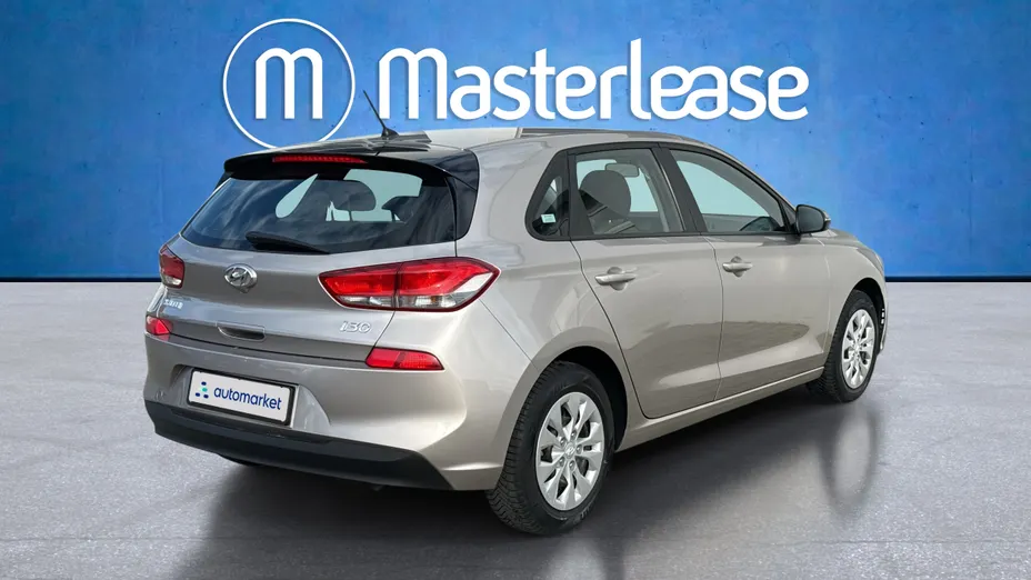 HYUNDAI i30 i30 1.4 Classic +