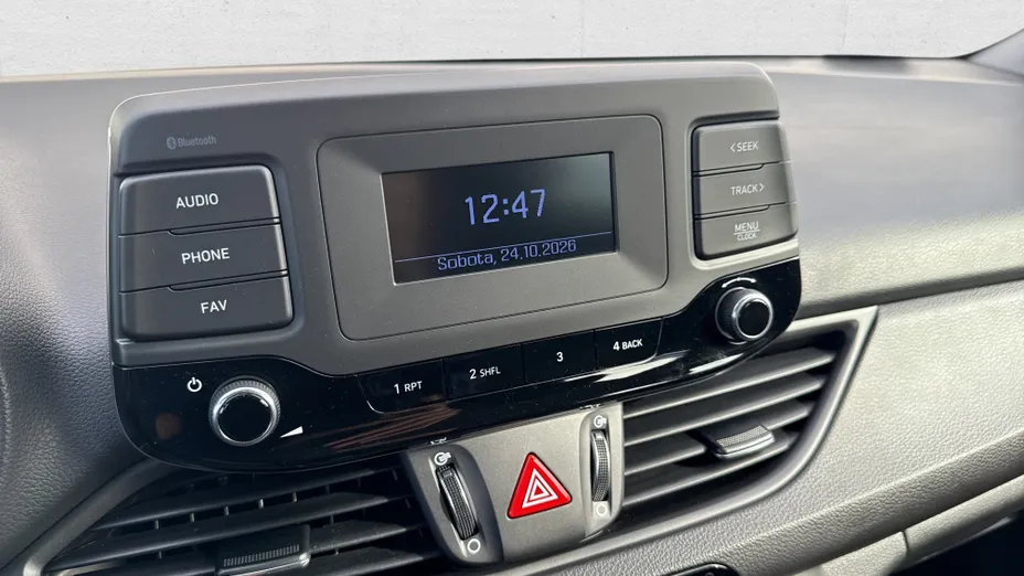 HYUNDAI i30 i30 1.4 Classic +