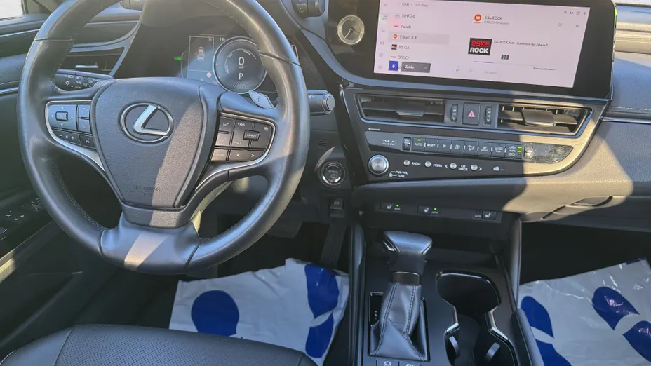 LEXUS ES ES 300h Business Edition