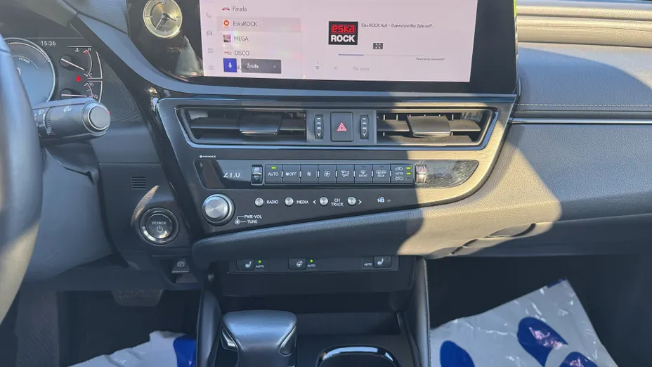 LEXUS ES ES 300h Business Edition