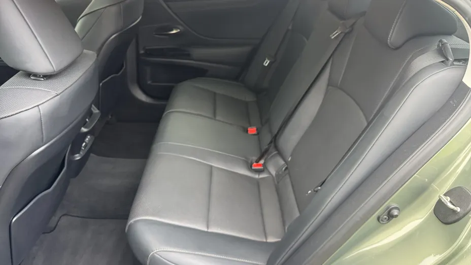 LEXUS ES ES 300h Business Edition