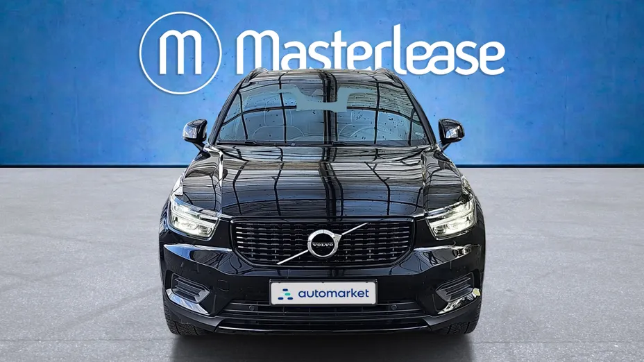 VOLVO XC40 XC40 B4 Plus Dark aut