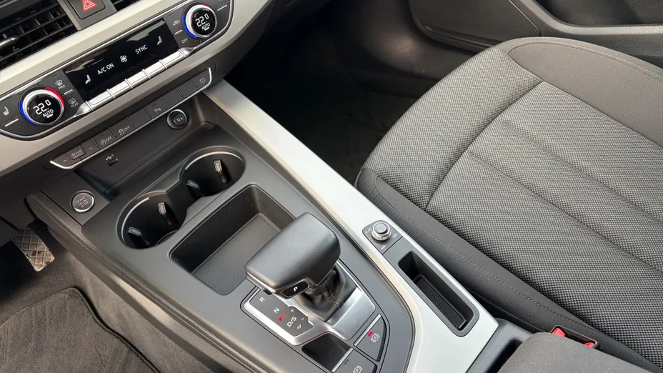 AUDI A4 A4 40 TFSI mHEV Advanced S tronic