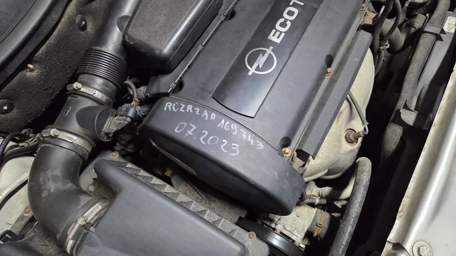 OPEL Astra Astra III 1.6