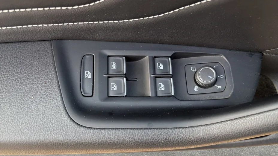 VOLKSWAGEN Arteon Arteon 2.0 TDI 4Motion R-Line DSG