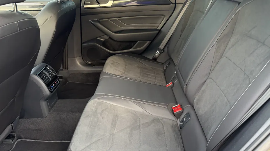 VOLKSWAGEN Arteon Arteon 2.0 TDI 4Motion R-Line DSG