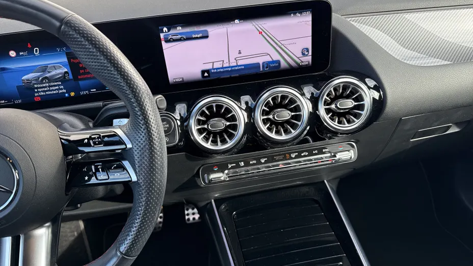 MERCEDES-BENZ GLA GLA 200 mHEV AMG Line 7G-DCT