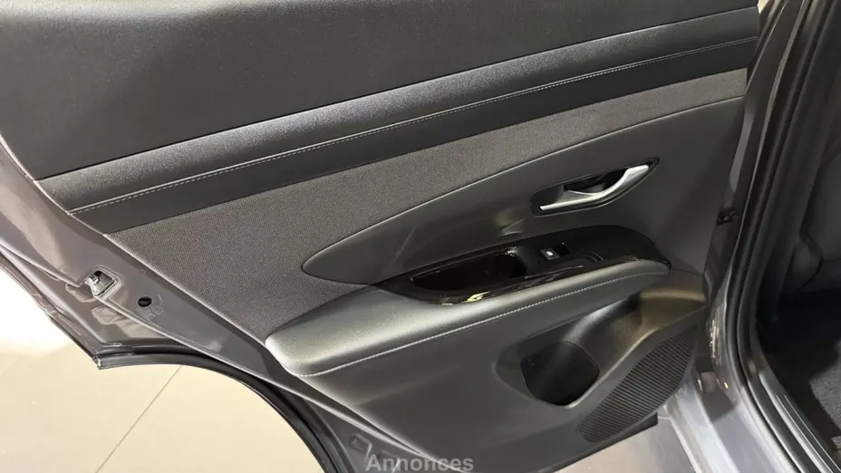 HYUNDAI Tucson -