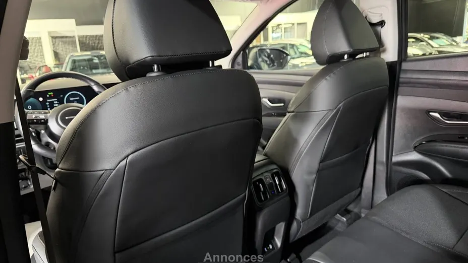 HYUNDAI Tucson -