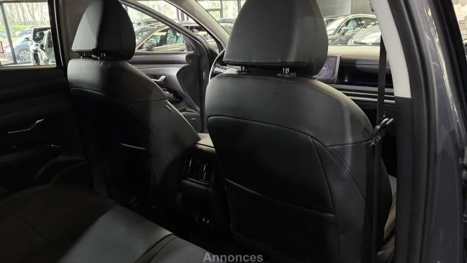 HYUNDAI Tucson -