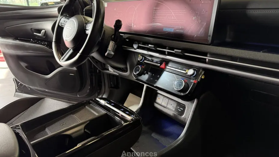 HYUNDAI Tucson -