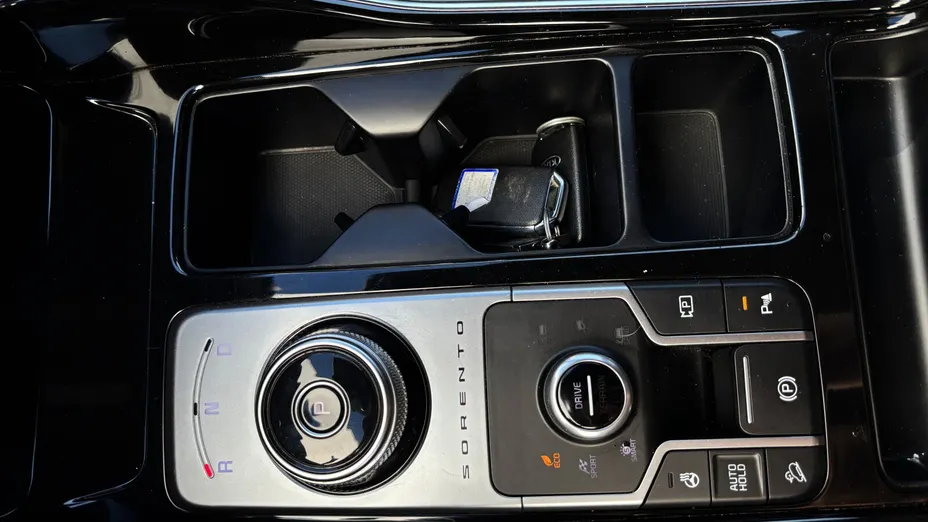 KIA Sorento Sorento 1.6 T-GDI HEV Prestige Line 4WD aut 7os.