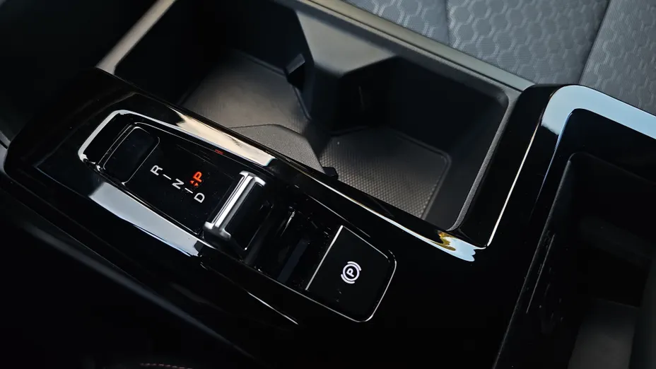 KGM / SSANGYONG Torres Torres 1.5 T-GDI Adventure aut