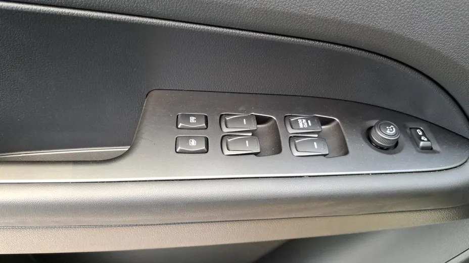 KGM / SSANGYONG Musso Musso Grand 2.2 e-XDi Joy 4WD aut Nowy