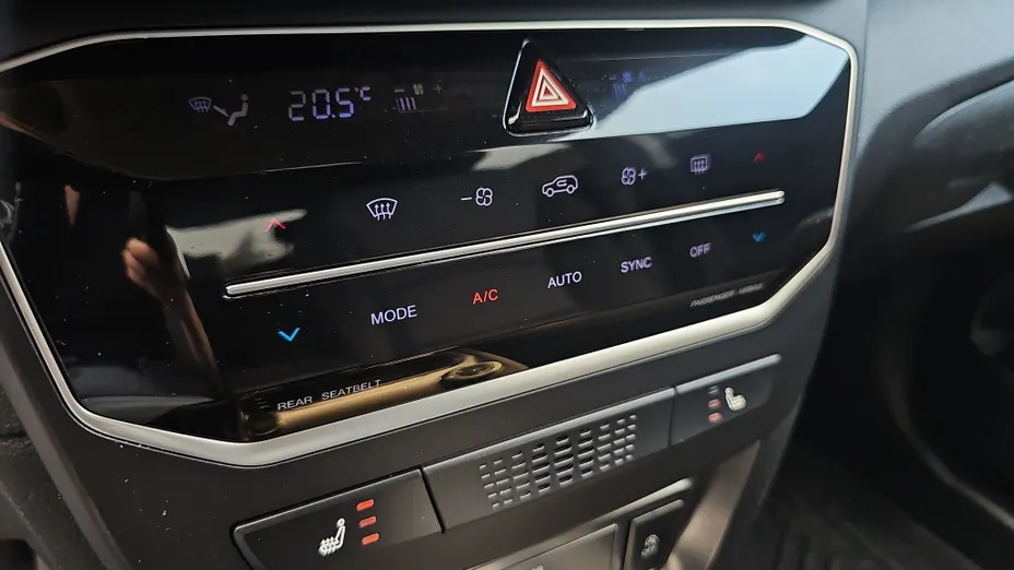 KGM / SSANGYONG Tivoli Tivoli 1.5 T-GDI Adventure aut