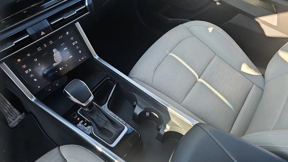 KGM / SSANGYONG Torres Torres 1.5 T-GDI Wild 4WD aut