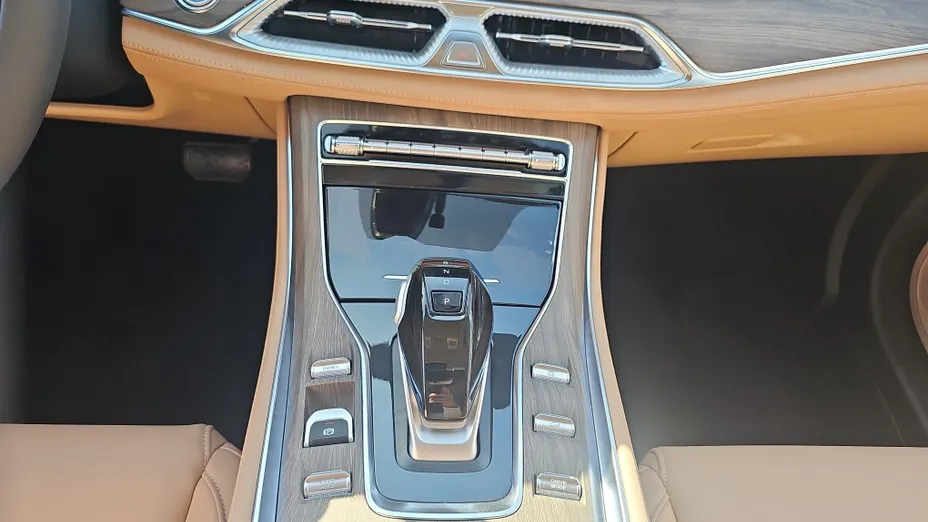 DFSK E5 E5 1.5  PHEV Prestige E-CVT Nowy