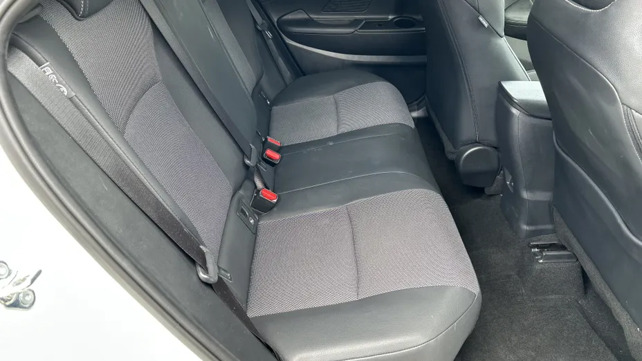 TOYOTA C-HR C-HR 1.8 Hybrid Executive