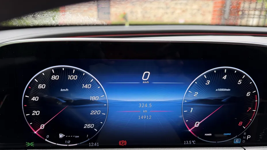 MERCEDES-BENZ E Klasa E 200 mHEV AMG 9G-Tronic