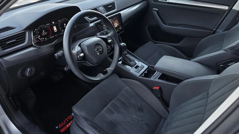 SKODA Superb Superb 2.0 TDI SCR Style DSG