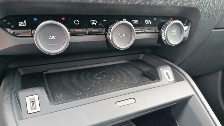 CITROEN C4 C4 1.2 PureTech Max S&S EAT8