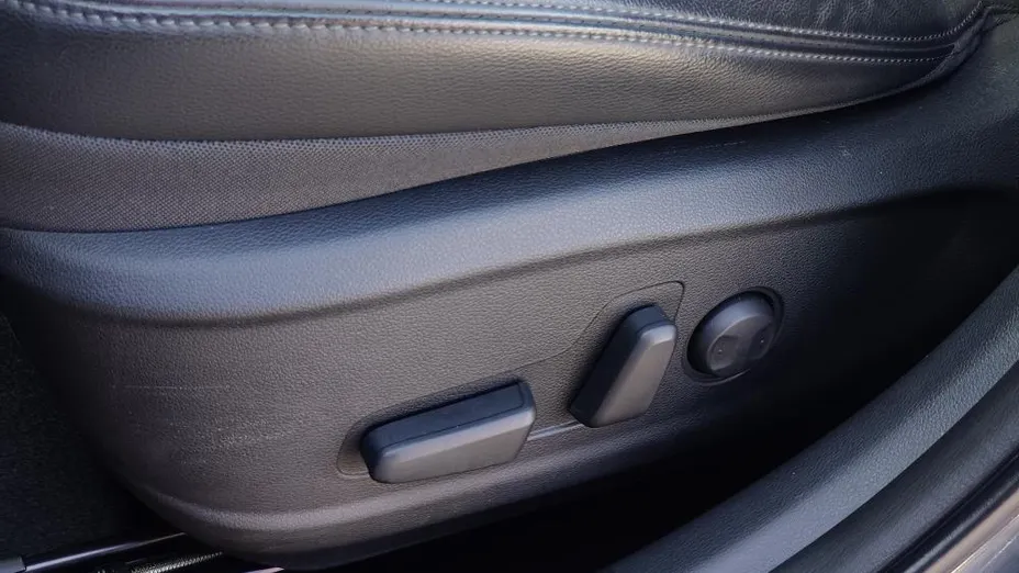 HYUNDAI Kona Kona 1.6 GDI Hybrid Executive DCT