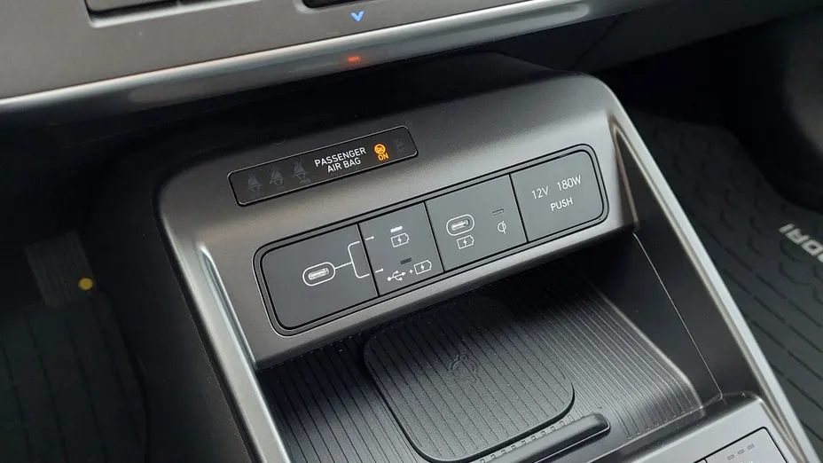 HYUNDAI Kona Kona 1.6 GDI Hybrid Executive DCT Nowy