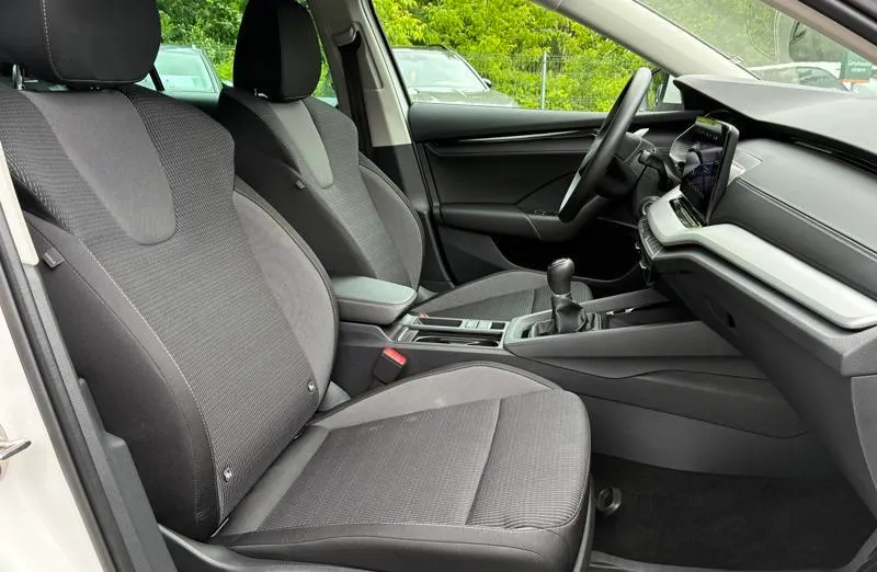 SKODA Octavia Octavia 1.5 TSI Selection