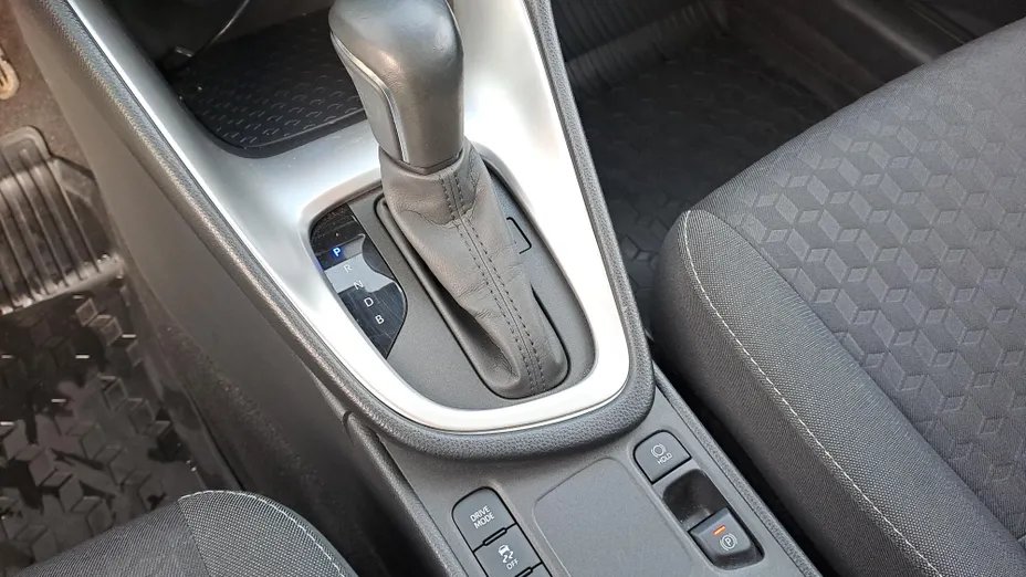 TOYOTA Yaris Yaris Hybrid 1.5 Comfort