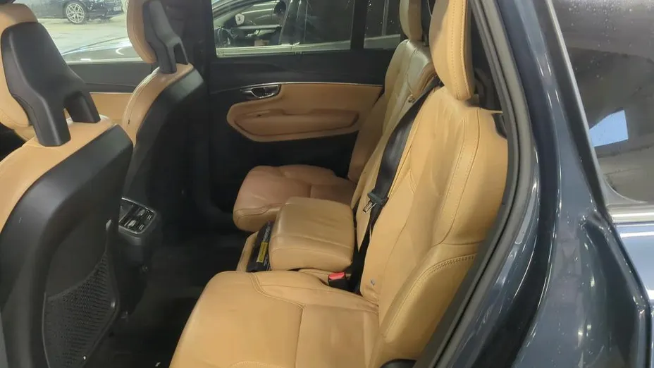 VOLVO XC90 XC90 B5 D AWD Inscription 7os aut