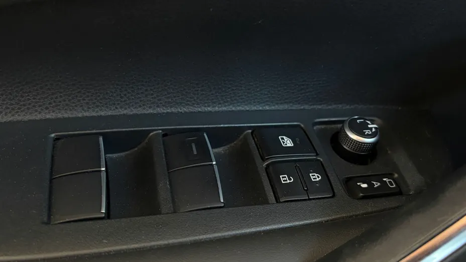 TOYOTA Corolla Corolla 1.8 Hybrid Style