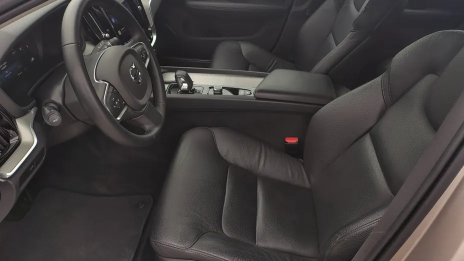 VOLVO V60 V60 B4 D Core aut