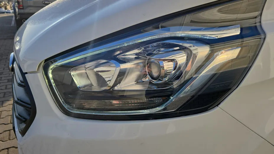 FORD Transit Custom Transit Custom Kombi 340 L2H1 Trend