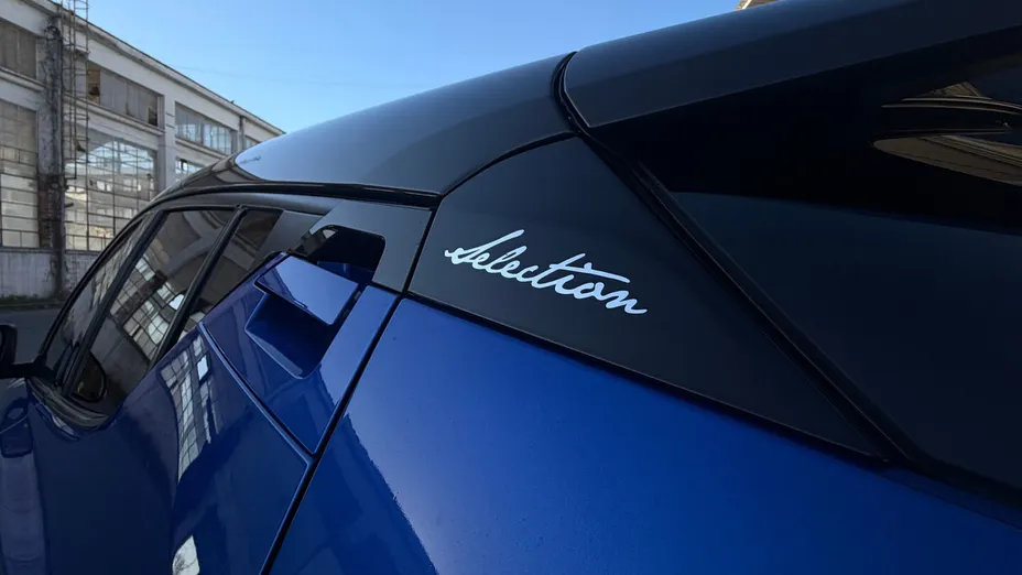 TOYOTA C-HR C-HR 1.8 Hybrid Selection