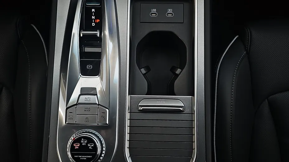 KGM / SSANGYONG Rexton Rexton 2.2 D Black Edition 4WD aut