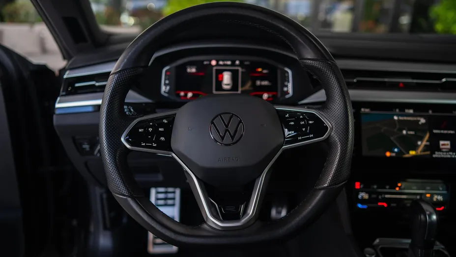 VOLKSWAGEN Arteon Arteon 2.0 TDI R-Line DSG