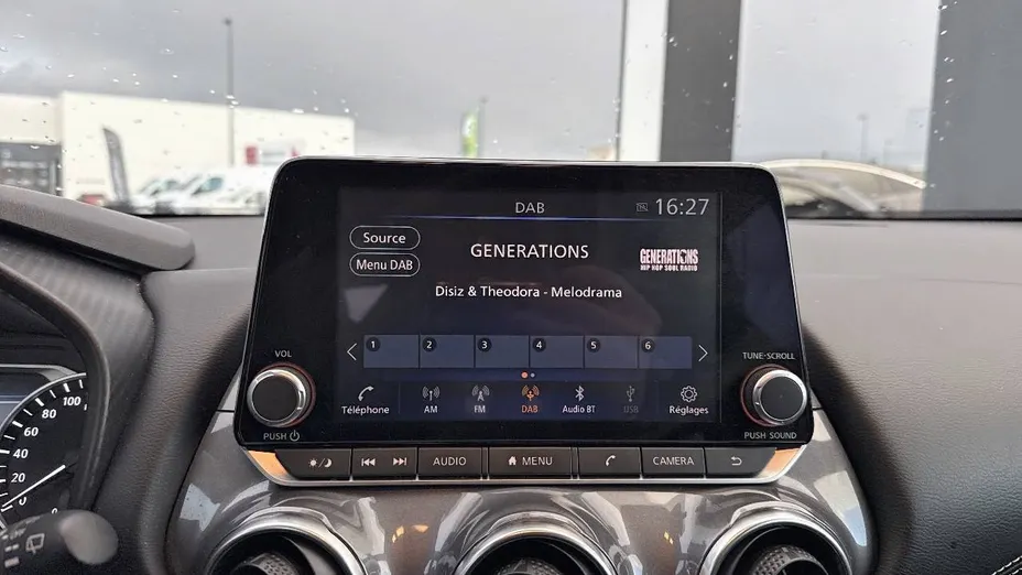 NISSAN Juke -