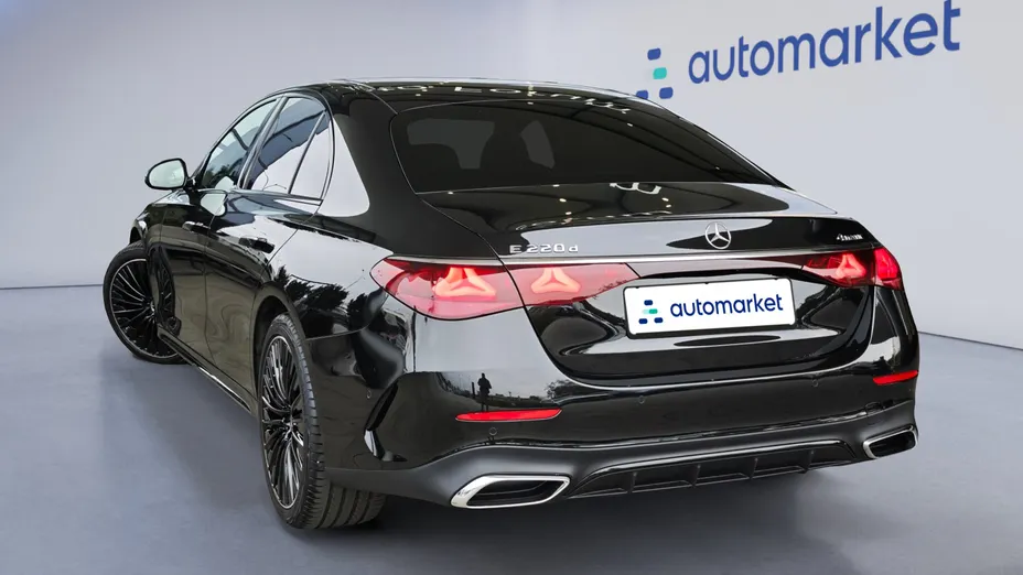MERCEDES-BENZ E Klasa E 220 d mHEV 4-Matic AMG 9G-Tronic