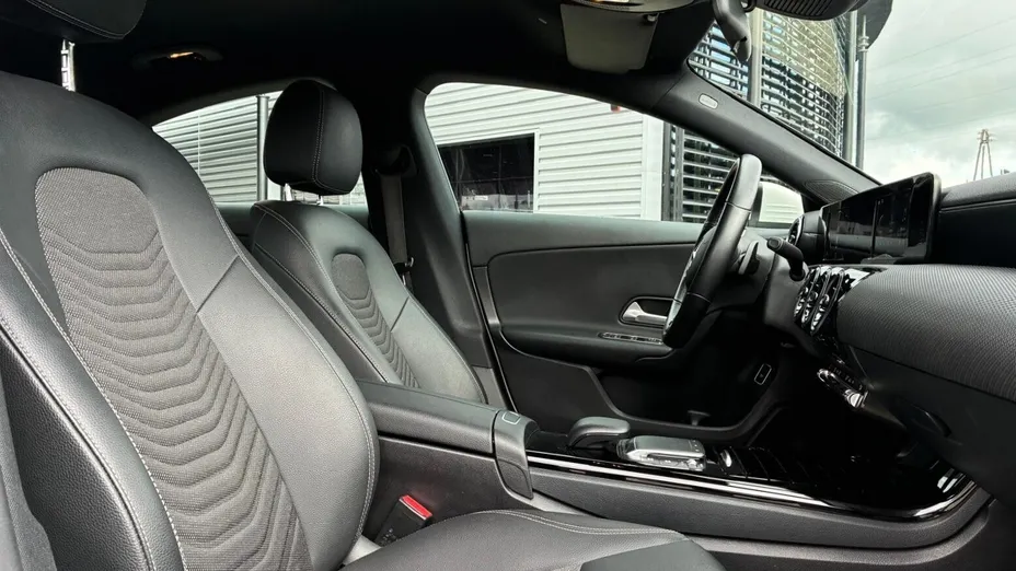 MERCEDES-BENZ CLA CLA 180 mHEV 7G-DCT