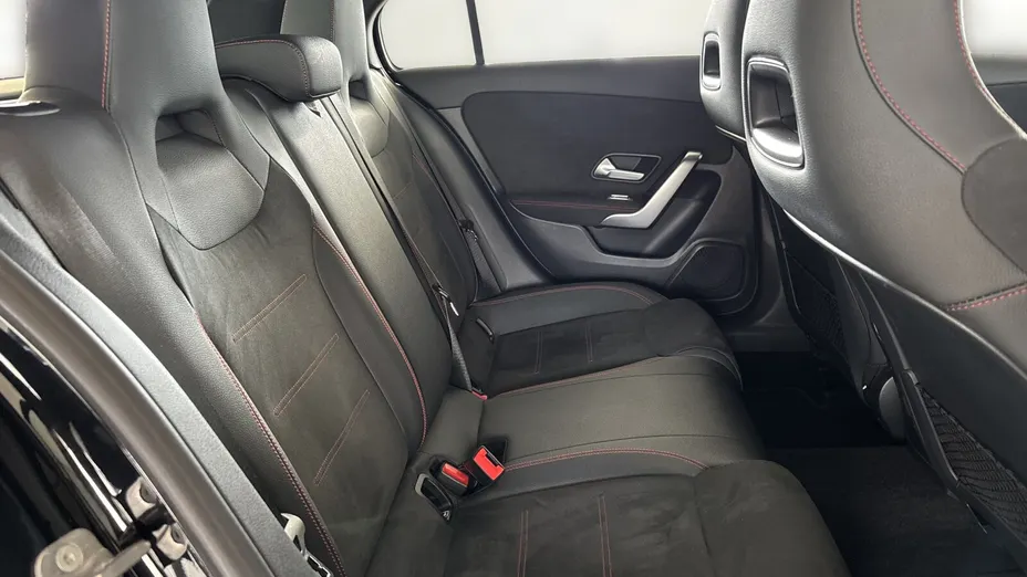 MERCEDES-BENZ A Klasa A 200 AMG Line 7G-DCT