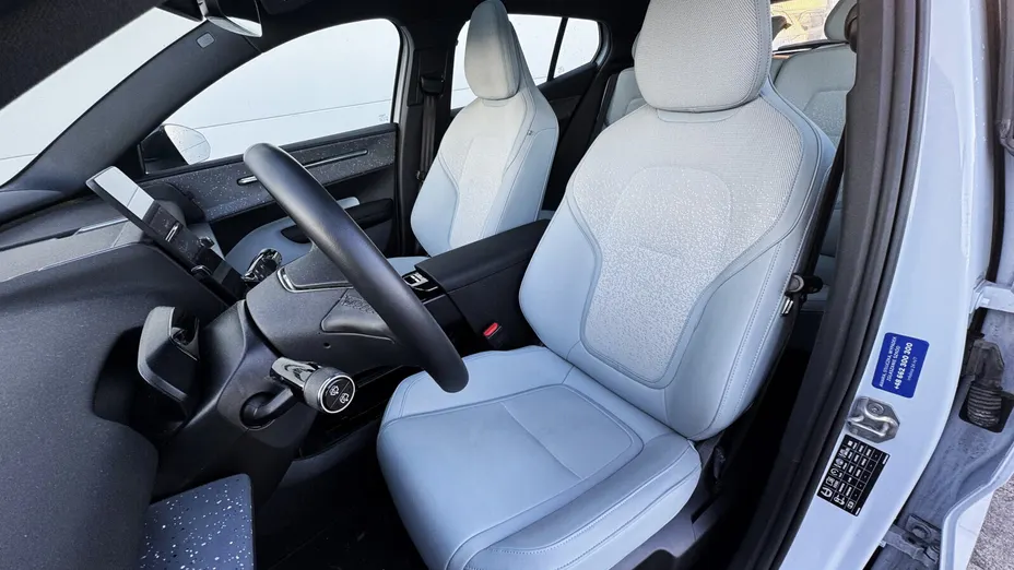 VOLVO EX30 EX30 69kWh Twin Motor Ultra