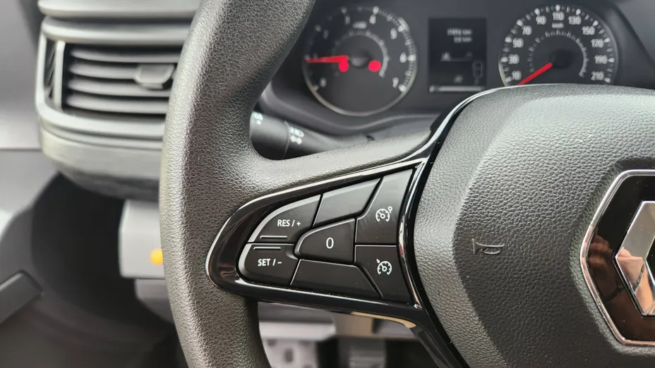 RENAULT Trafic -