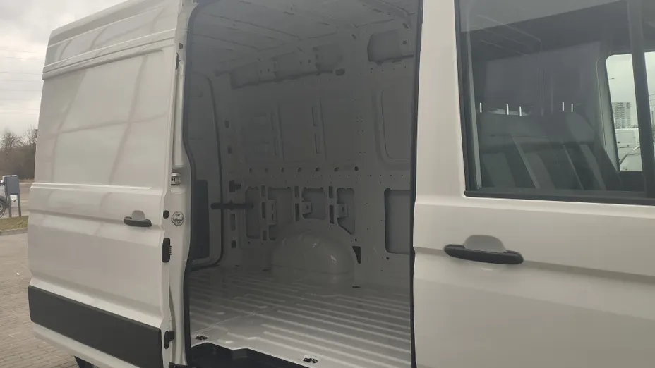 VOLKSWAGEN Crafter Crafter 30 BiTDI (11,3m3) Aut.