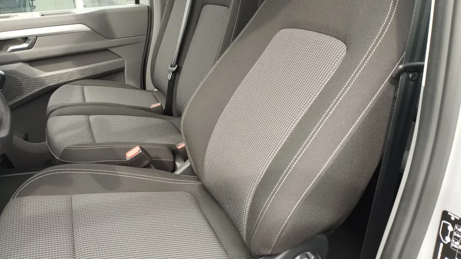 VOLKSWAGEN Transporter Transporter TDI L2H1 Plus