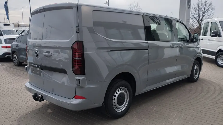 VOLKSWAGEN Transporter Transporter TDI L2H1 Plus