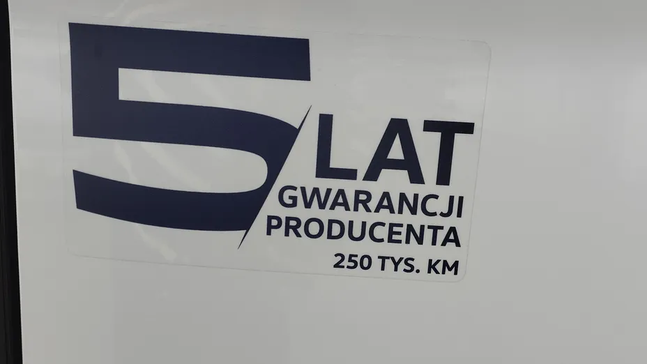 VOLKSWAGEN Transporter Transporter Kombi TDI L2H1 M1 Nowy