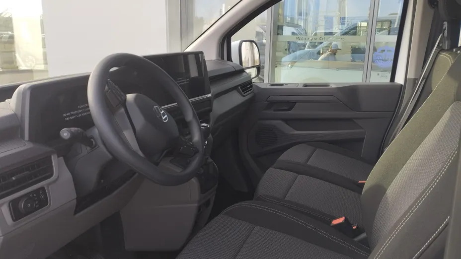 VOLKSWAGEN Transporter Transporter Kombi TDI L2H1 M1 Nowy