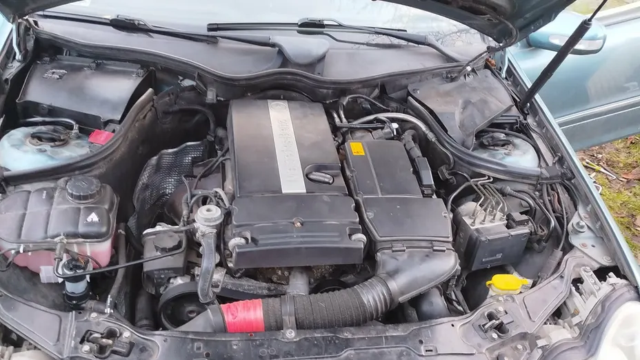 MERCEDES-BENZ C Klasa C 200 Kompressor Elegance