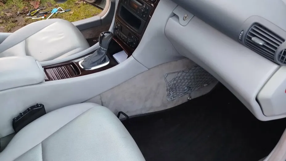 MERCEDES-BENZ C Klasa C 180 Elegance